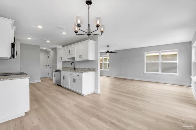 3339 Bliss Ln # 9E, Cantonment FL 32533 photo 7