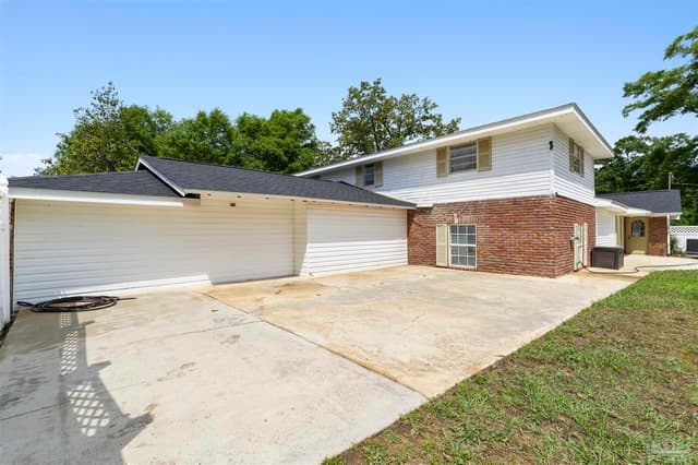 6001 W Hwy 4, Century FL 32535 photo 7