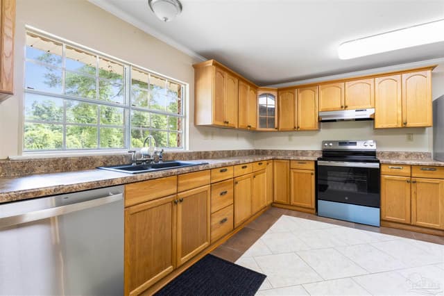 6001 W Hwy 4, Century FL 32535 photo 19