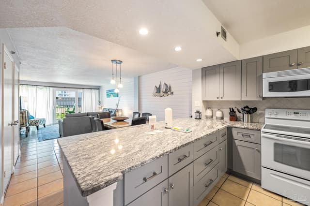 1114 Santa Rosa Blvd # 309, Ft Walton Beach FL 32548 photo 24