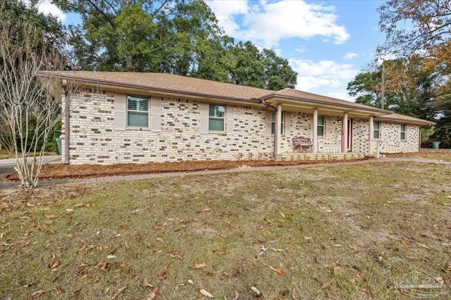 1235 Chisholm Trl property photo