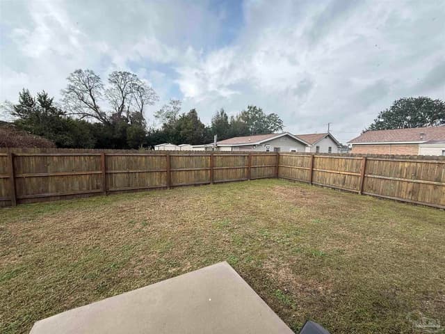 1350 N N St, Pensacola FL 32501 photo 6