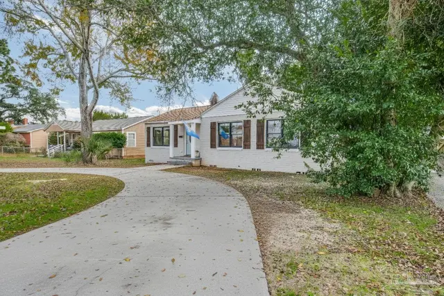 207 Bryant Rd, Pensacola FL 32507 exterior