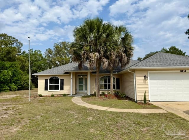 2014 Church St, Gulf Breeze FL 32563 exterior