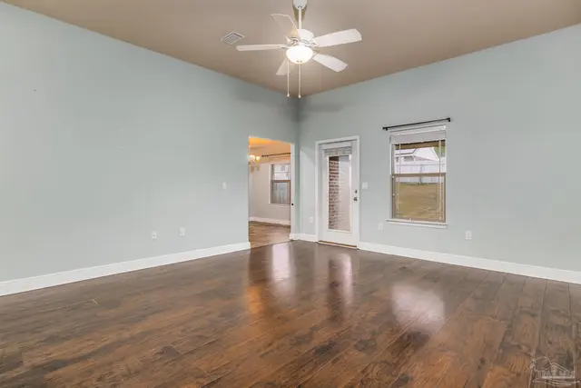 5566 Maggie Rose Cir property photo