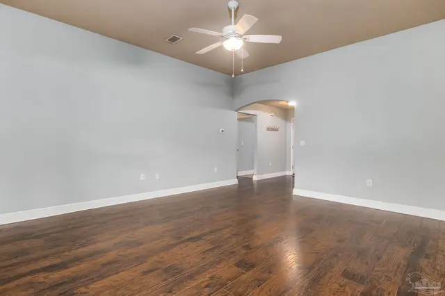 5566 Maggie Rose Cir property photo