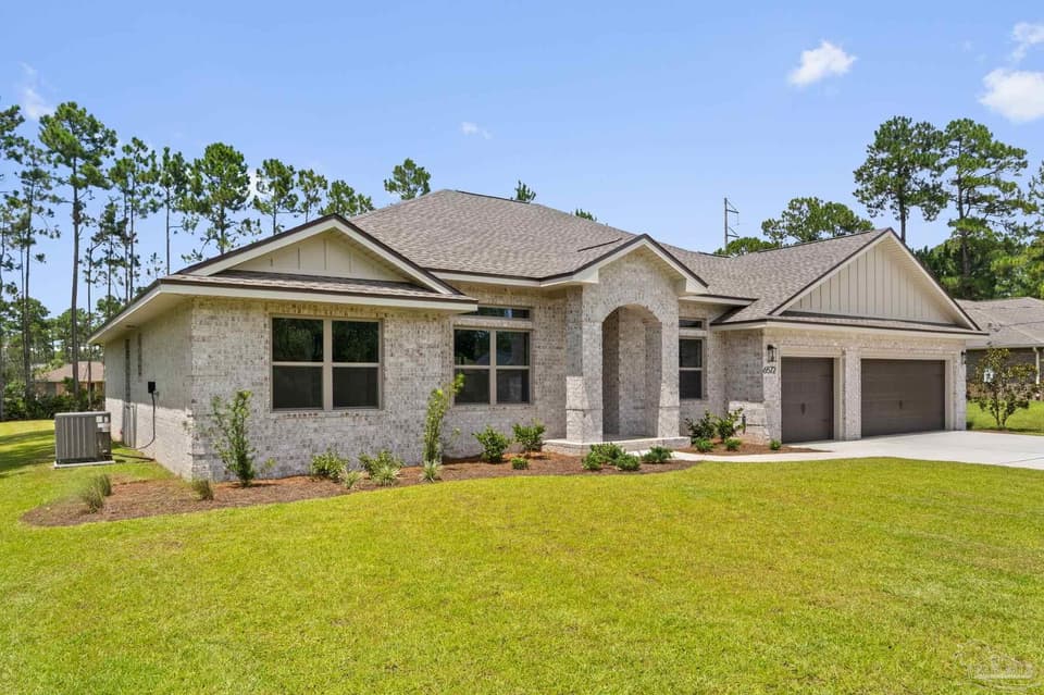 6572 Lansford St, Navarre FL 32566 photo 1