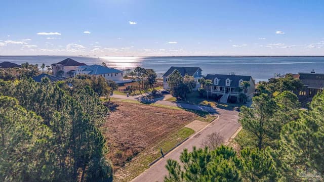 4162 Madura Rd, Gulf Breeze FL 32563 exterior