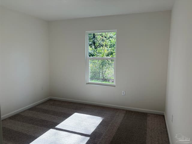 5703 Meadow Rd, Milton FL 32583 photo 5