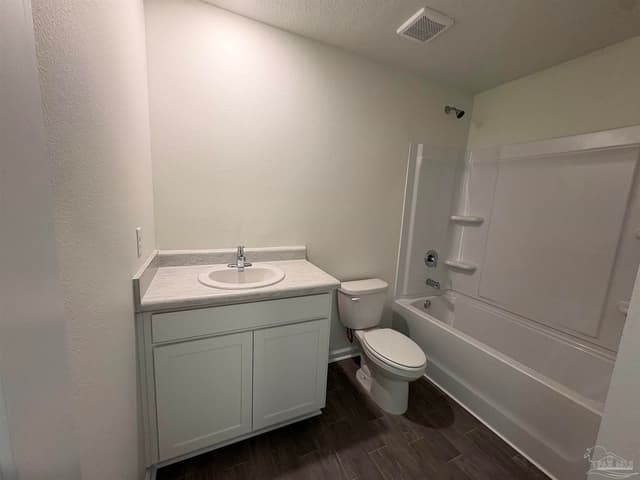 5705 Meadow Rd, Milton FL 32583 photo 9