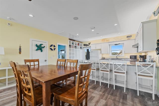 8162 Gulf Blvd, Navarre Beach FL 32566 photo 10