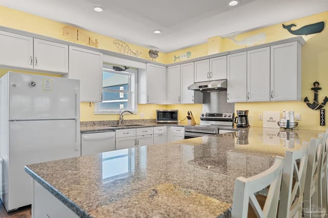 8162 Gulf Blvd, Navarre Beach FL 32566 photo 7