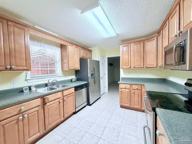 6277 Pansy Dr property photo