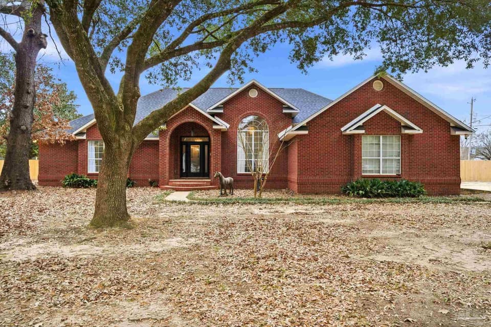 3745 Saddle Club Cir, Pace FL 32571 photo 1