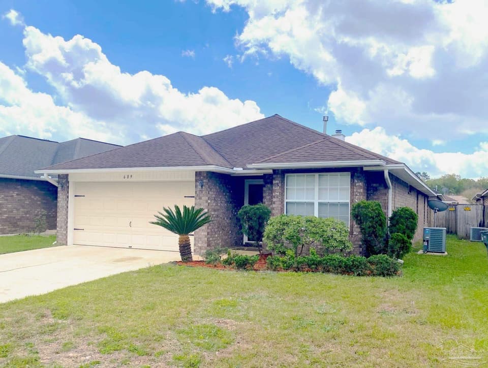689 Mozingo Ln, Pensacola FL 32514 photo 1