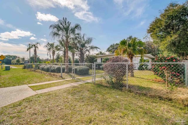 228 Topaz Ave, Pensacola FL 32505 exterior