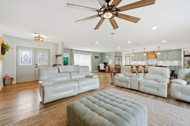 690 Cooley Rd, Cantonment FL 32533 photo 12