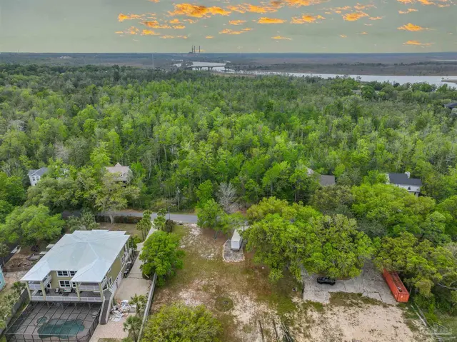 3710 Mackey Cove Dr, Pensacola FL 32514 exterior