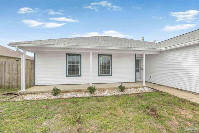 2285 Estate Cir, Navarre FL 32566 photo 6
