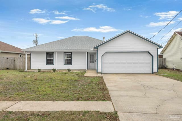 2285 Estate Cir, Navarre FL 32566 photo 2