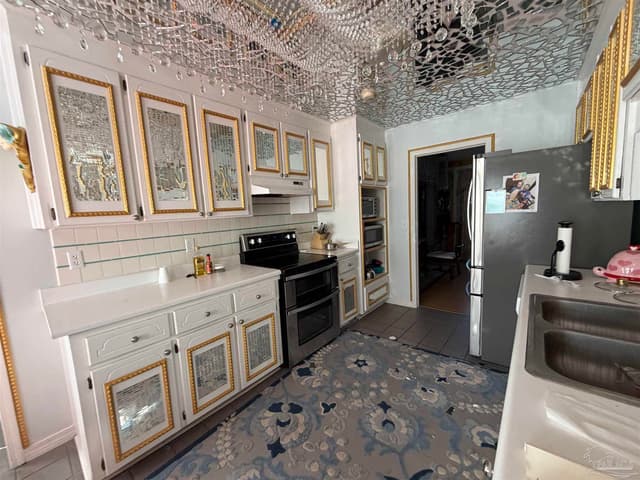 7604 Brook Forest Dr property photo