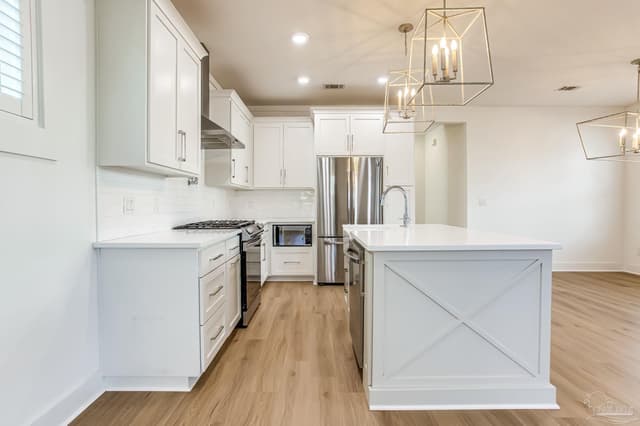 941 W Wright St, Pensacola FL 32501 photo 10