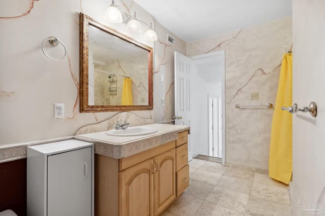 520 Parish Blvd, Mary Esther FL 32569 photo 17