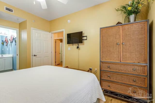8573 Gulf Blvd # 501, Navarre FL 32566 photo 18
