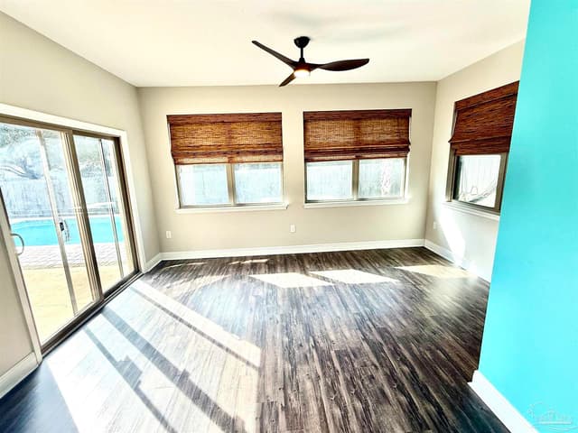 3589 Pelican Bay Cir, Gulf Breeze FL 32563 photo 16