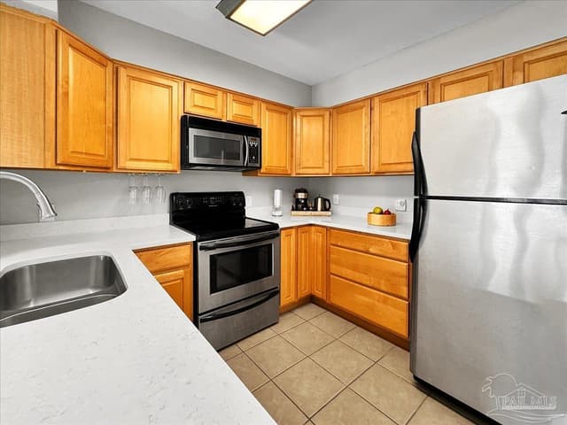 5001 Grande Dr # 823, Pensacola FL 32504 photo 7