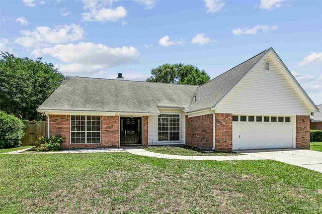 4028 Leesway Cir, Pensacola FL 32504 exterior