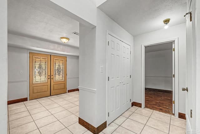 101 Thurston Pl property photo