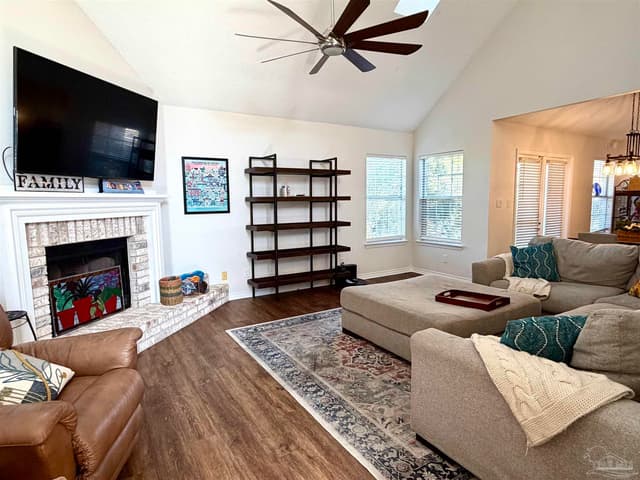 3110 Leesburg Sq, Pensacola FL 32504 photo 7