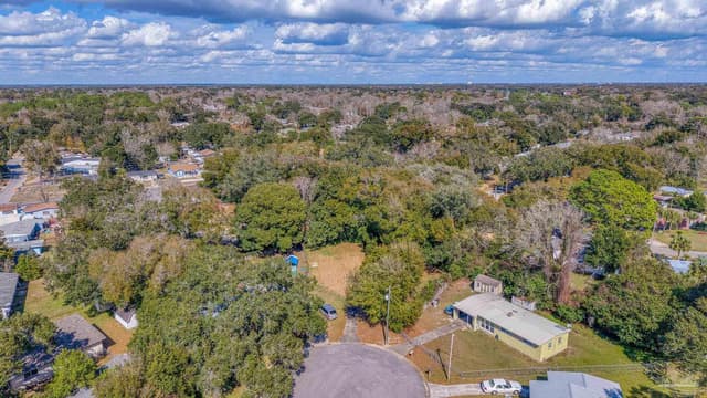 514 S Edgewood Cir, Pensacola FL 32506 photo 6
