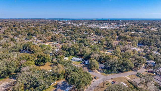 514 S Edgewood Cir, Pensacola FL 32506 photo 16