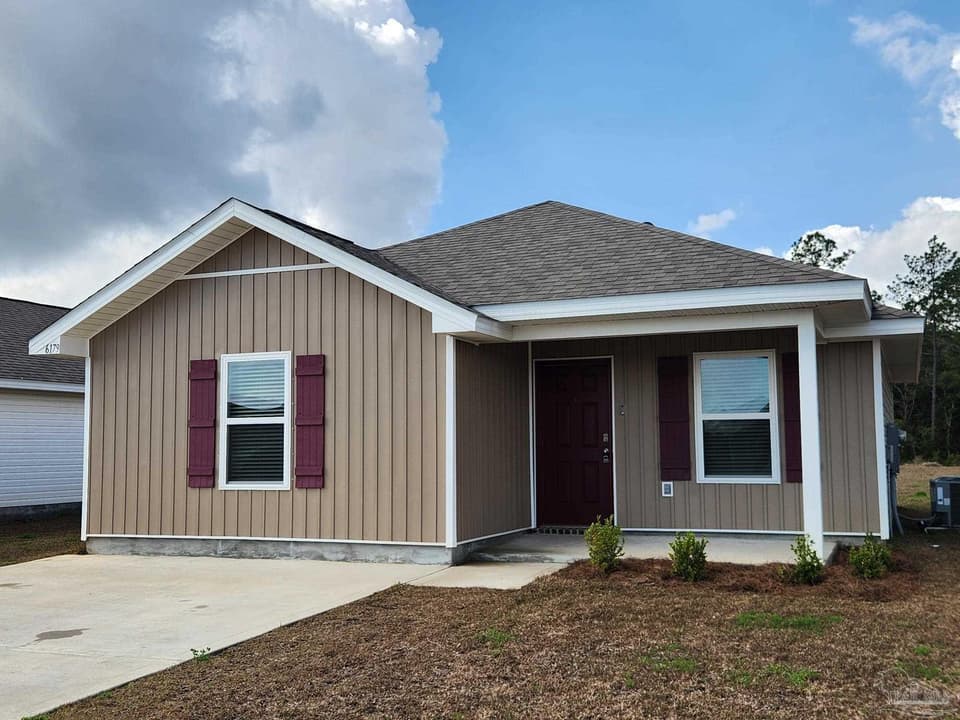 6179 June Bug Dr, Milton FL 32583 photo 1