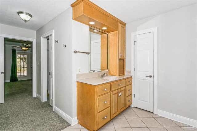 5643 Dunbar Cir, Milton FL 32583 photo 23