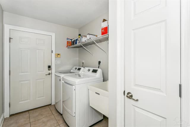 5643 Dunbar Cir, Milton FL 32583 photo 39