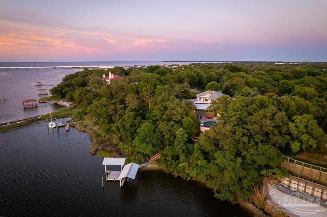 92 Highpoint Dr, Gulf Breeze FL 32561 photo 55