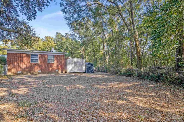 6589 Cedar St, Milton FL 32570 photo 8