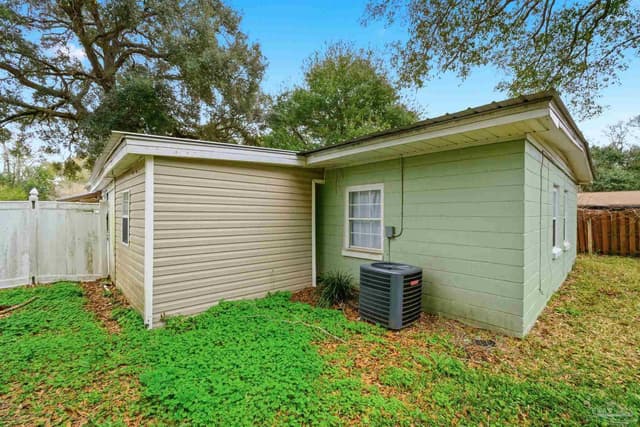 3 Teakwood Cir, Pensacola FL 32506 photo 18