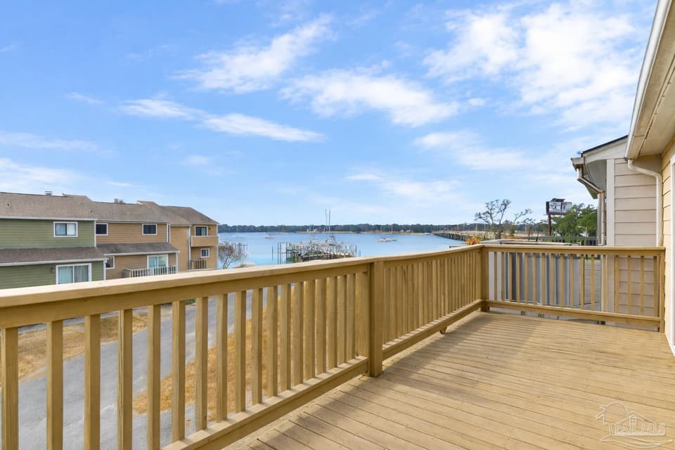 612 S 1st St # 20, Pensacola FL 32507 photo 1