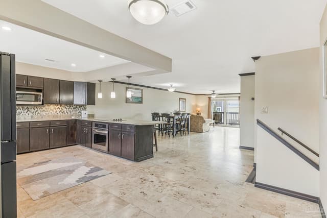 612 S 1st St # 20, Pensacola FL 32507 photo 10