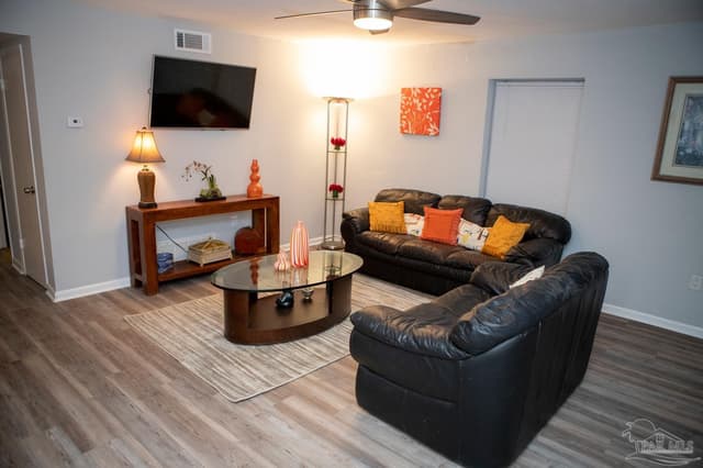 300 Bayou Blvd # 106 property photo