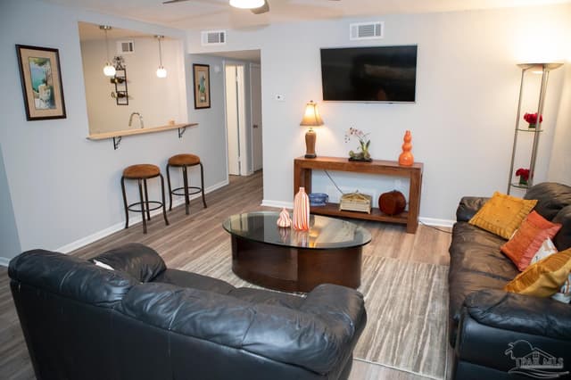 300 Bayou Blvd # 106, Pensacola FL 32503 photo 9