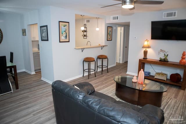 300 Bayou Blvd # 106, Pensacola FL 32503 photo 11