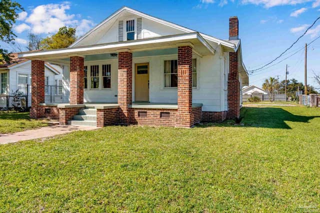 2500 W Jackson St, Pensacola FL 32505 photo 4