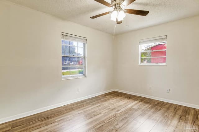 3255 Newton Dr, Pensacola FL 32503 photo 15