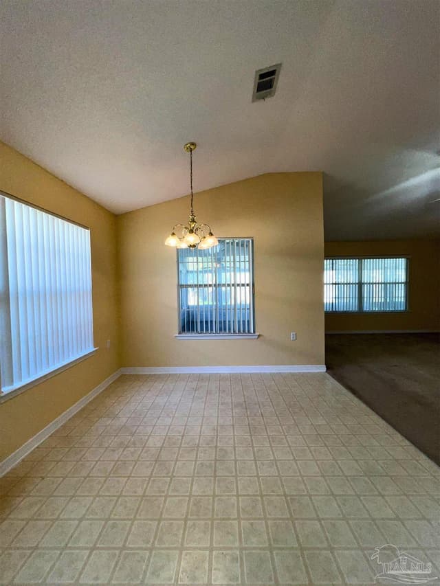 9018 Camelot Pl, Pensacola FL 32534 photo 8