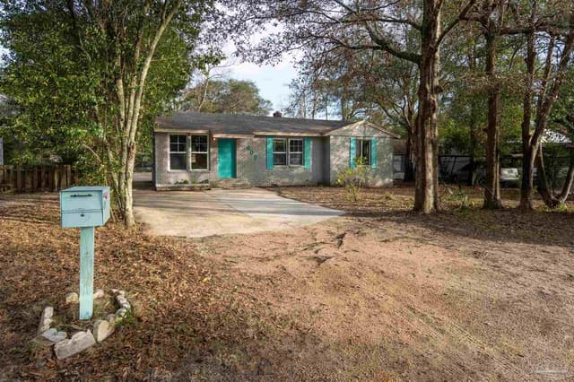 409 Frisco Rd property photo